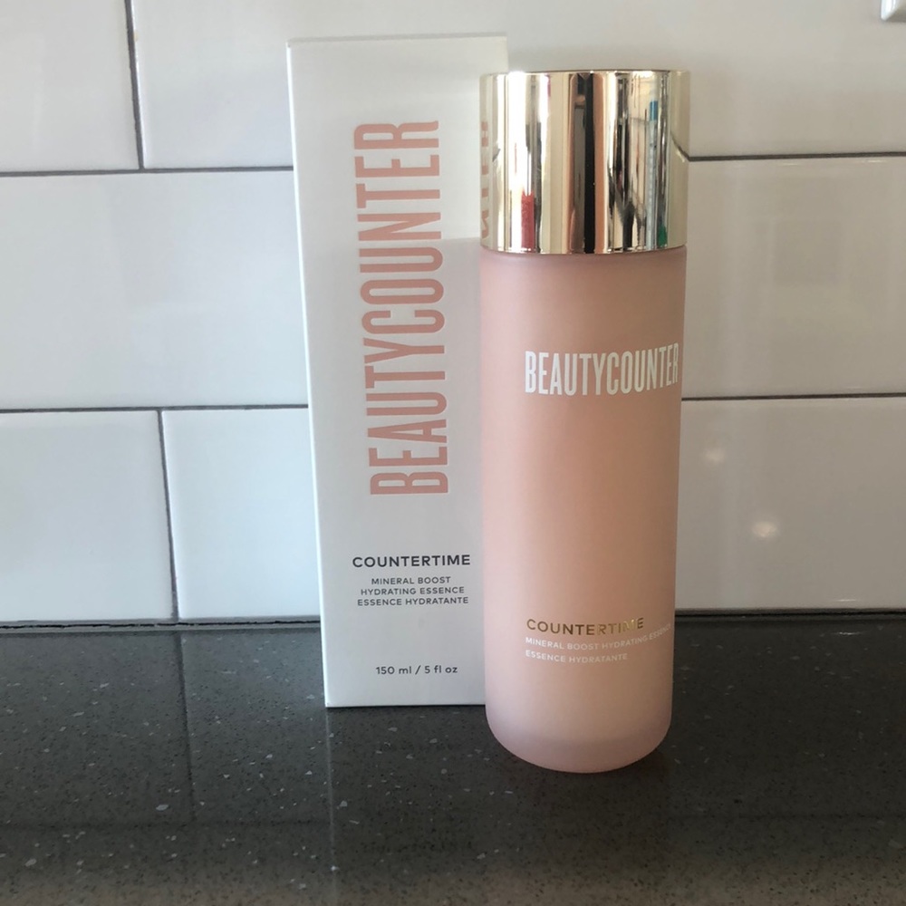 BRAND NEW IN THE BOX BeautyCounter Countertime Hydrating Essence